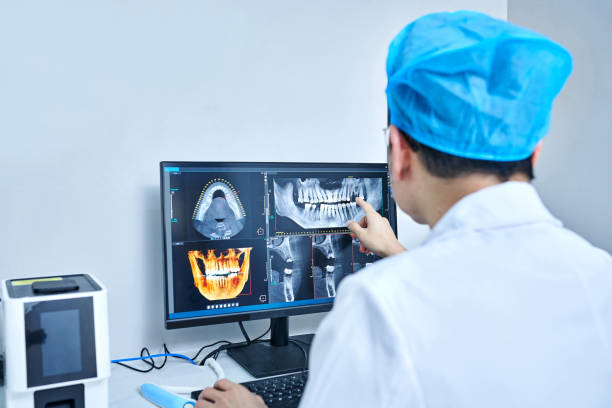 Best Broken or Cracked Tooth Emergency Dentist in Naples Manor, FL