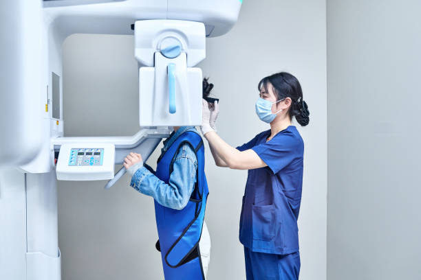 Best Urgent Dental Care for Toothache in Naples Manor, FL